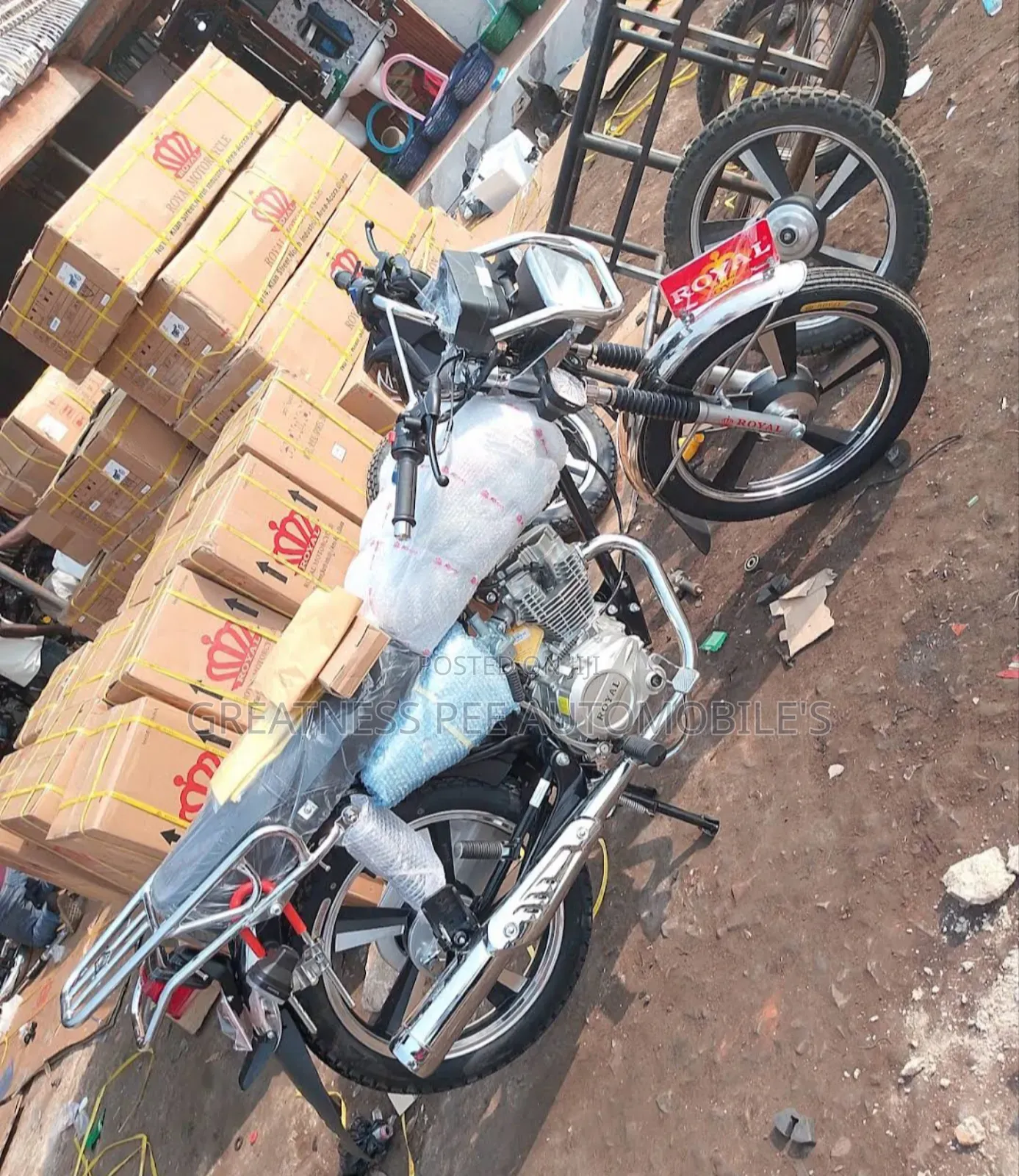 New Royal Motorcycle 2025 Black