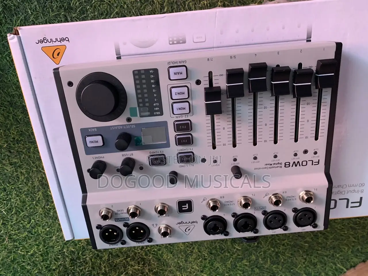 Behringer Flow 8 8-input Digital Usb Audio Mixer With Bt