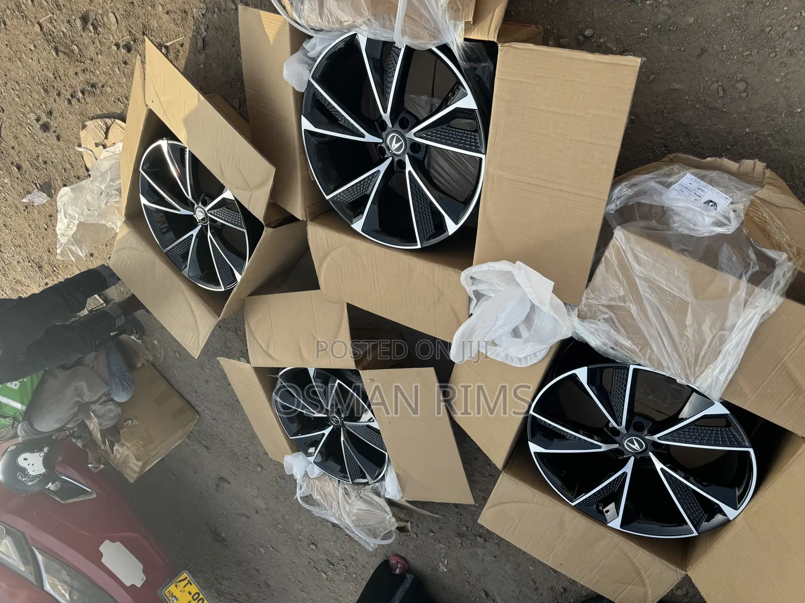 Acura RDX Rim in Box