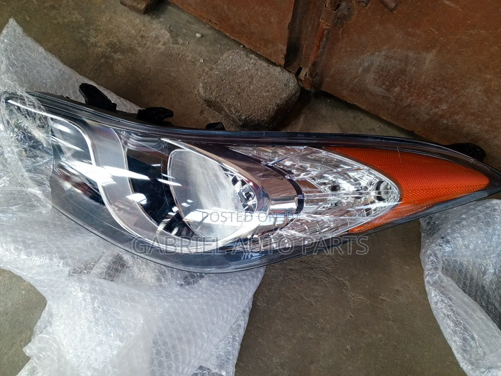 (1set)Hyundai Elantra Headlights 2011,2012,2013