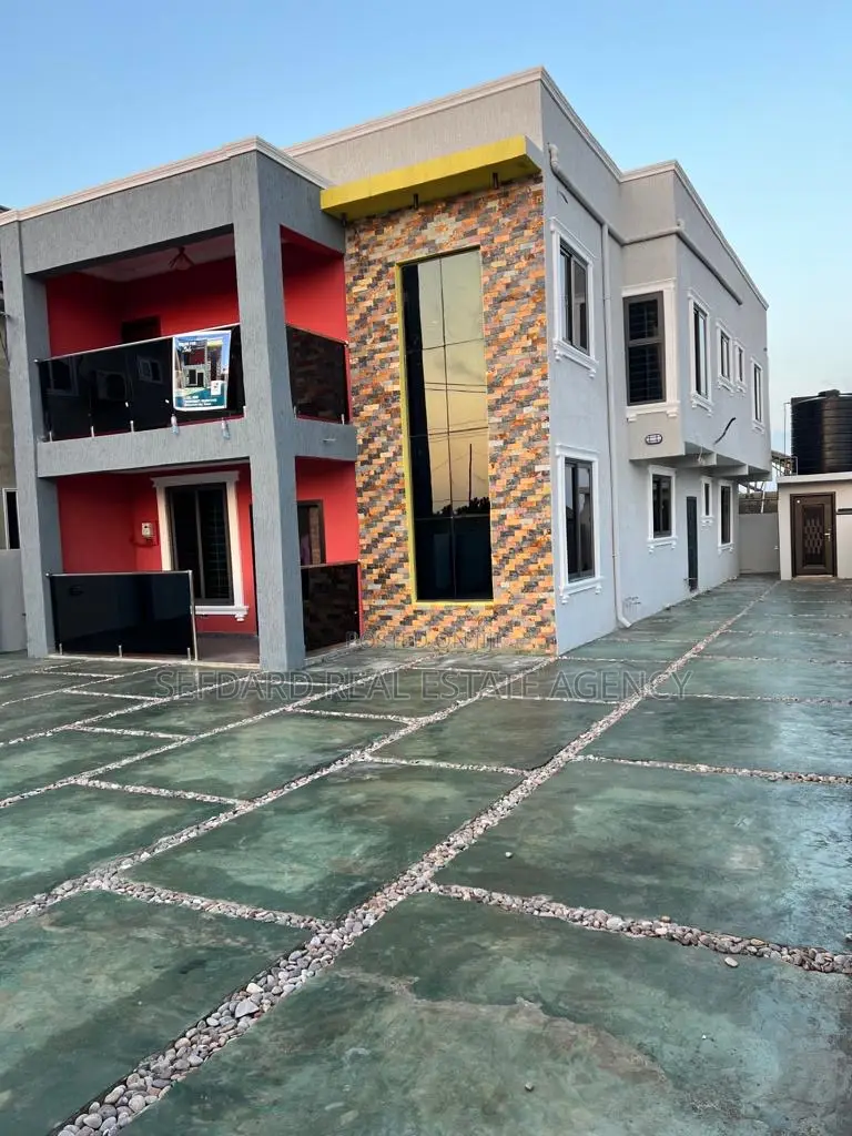 4bdrm Duplex in Sefdard Real Estate, Kasoa for sale