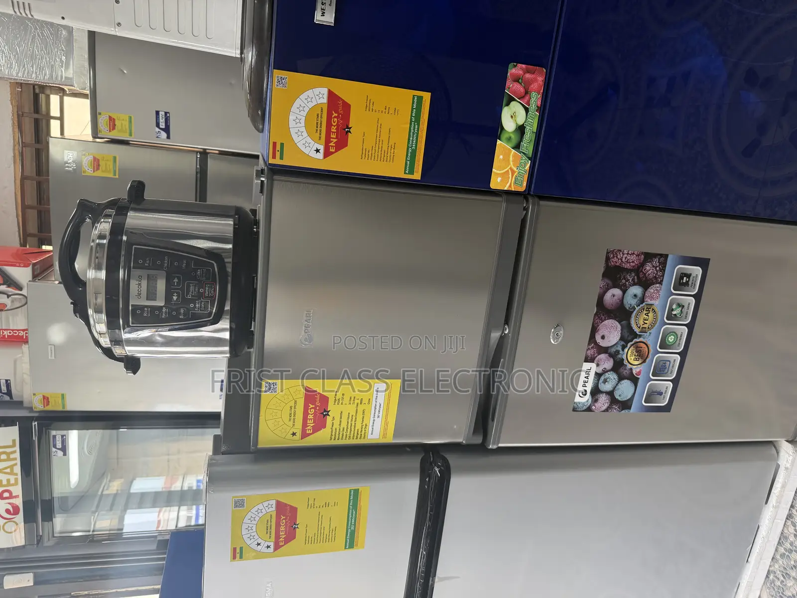 Westpool 128 Fridge Top Freezer Brand New Fridge in Box