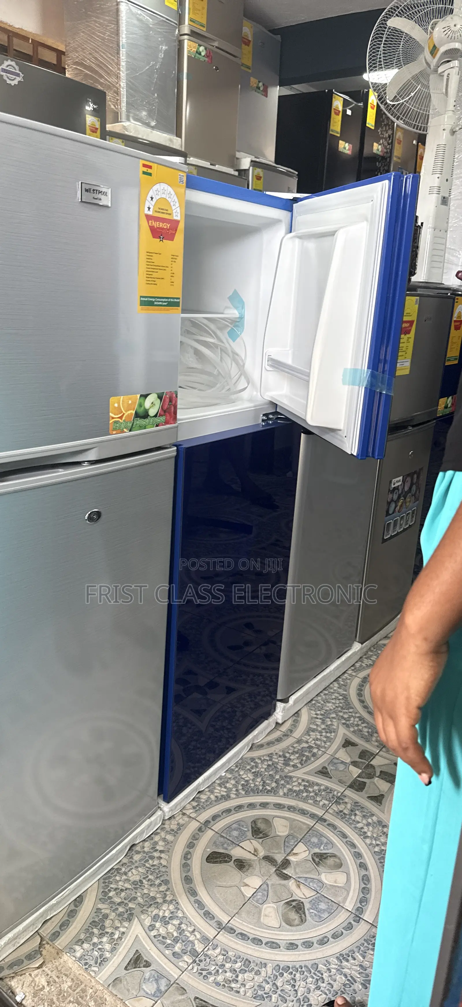 Smart Top Westpool 158 Fridge