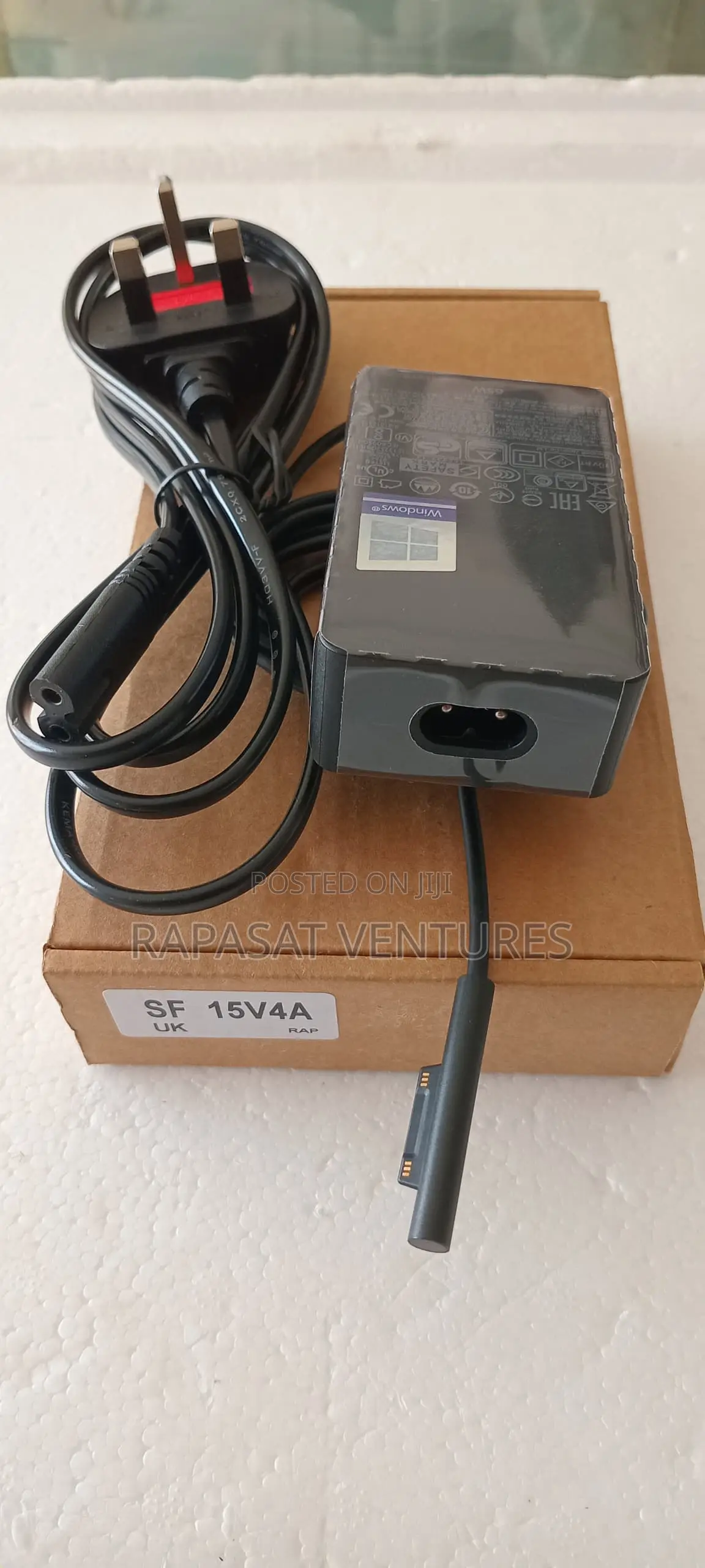 Microsoft Surface Pro 15v 4a 65w Adaptor