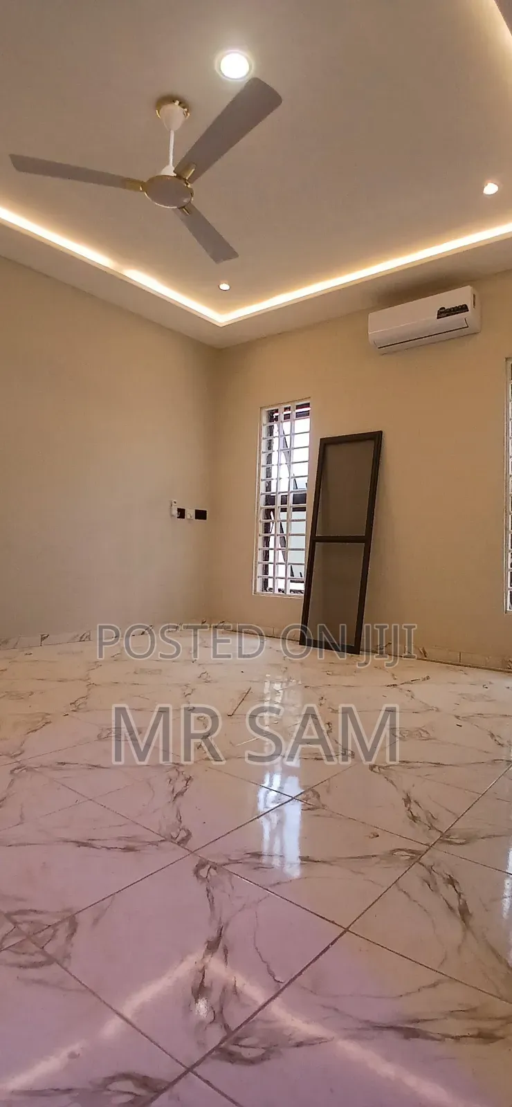 5bdrm House in Sam Properties, West Hills Mall Area for sale