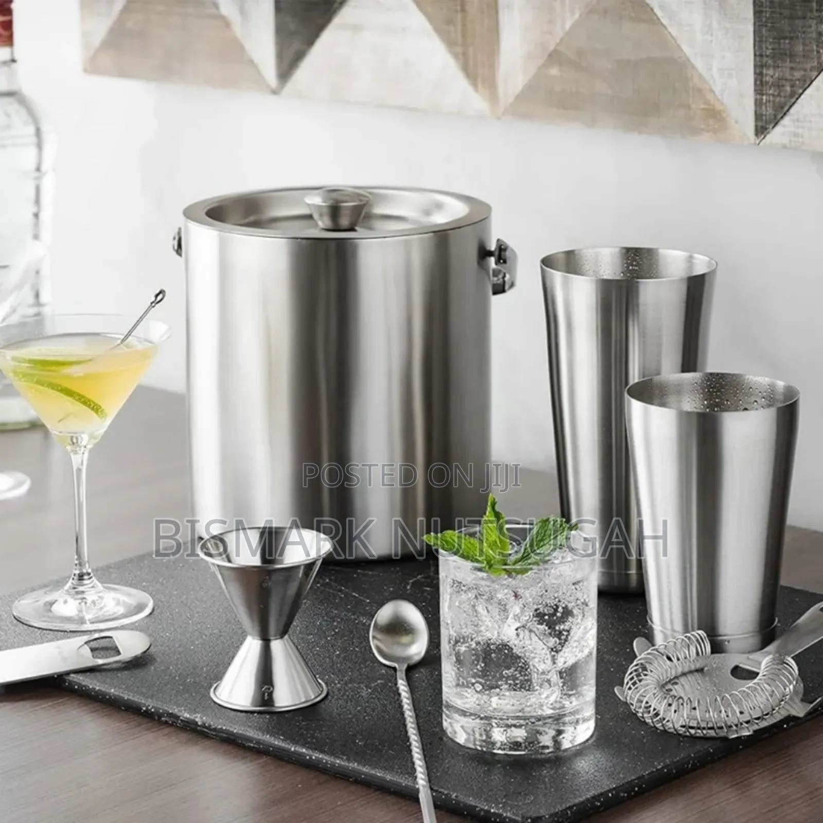 Ice Cubes Bucket for Sale