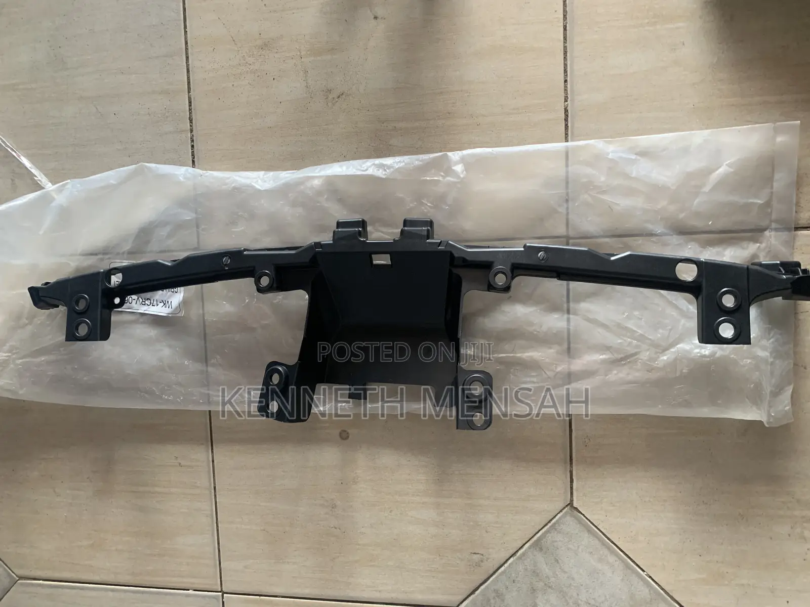 Honda Cr-v 2017-2019 Grill Bracket