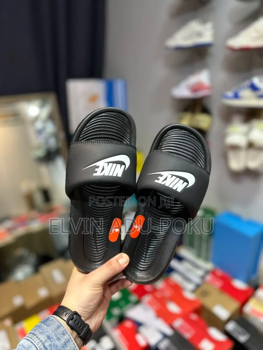 Nike Flip Flop “B/W” Slides.