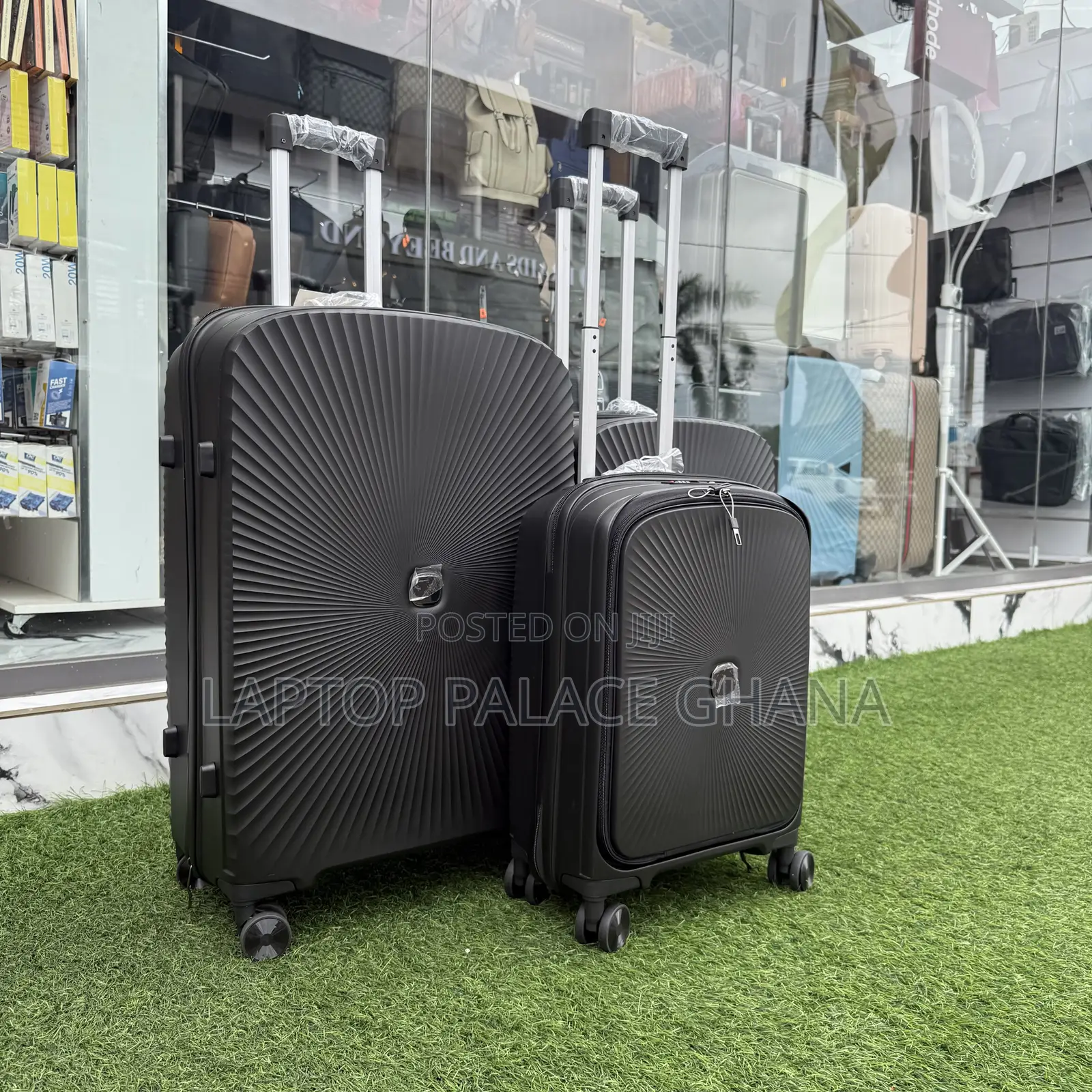 Black Luxury Lightweight Anti Crack Suitcase Set