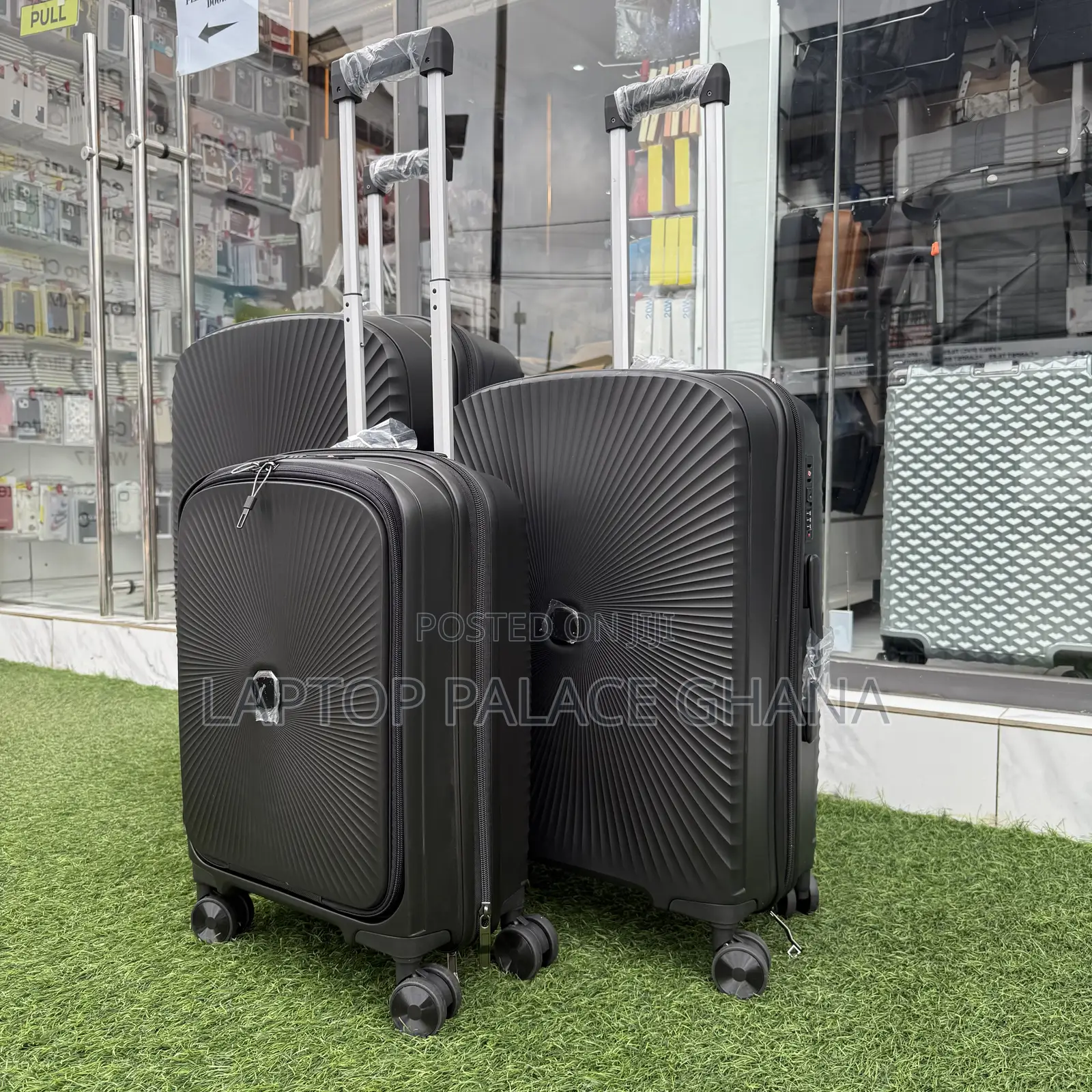 Black Luxury Lightweight Anti Crack Suitcase Set