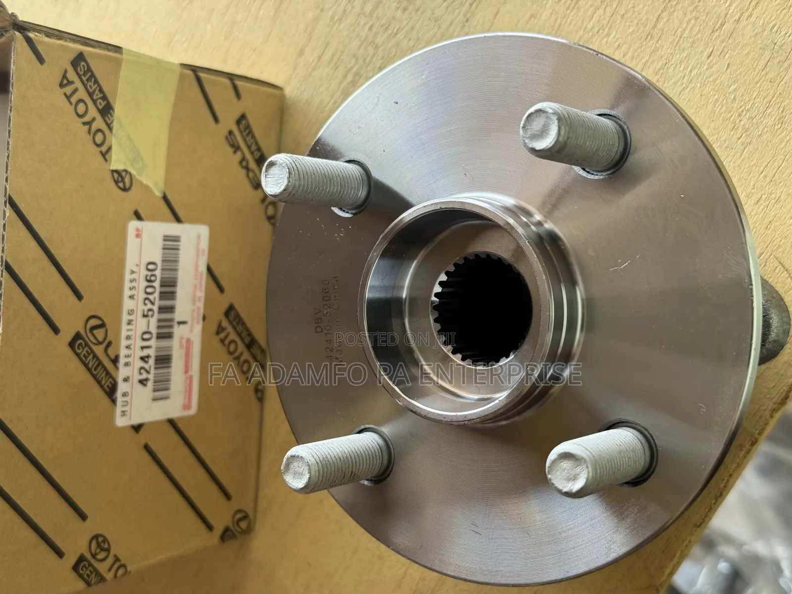 Toyota Vitz / Toyota Yaris Rear Wheel Hub