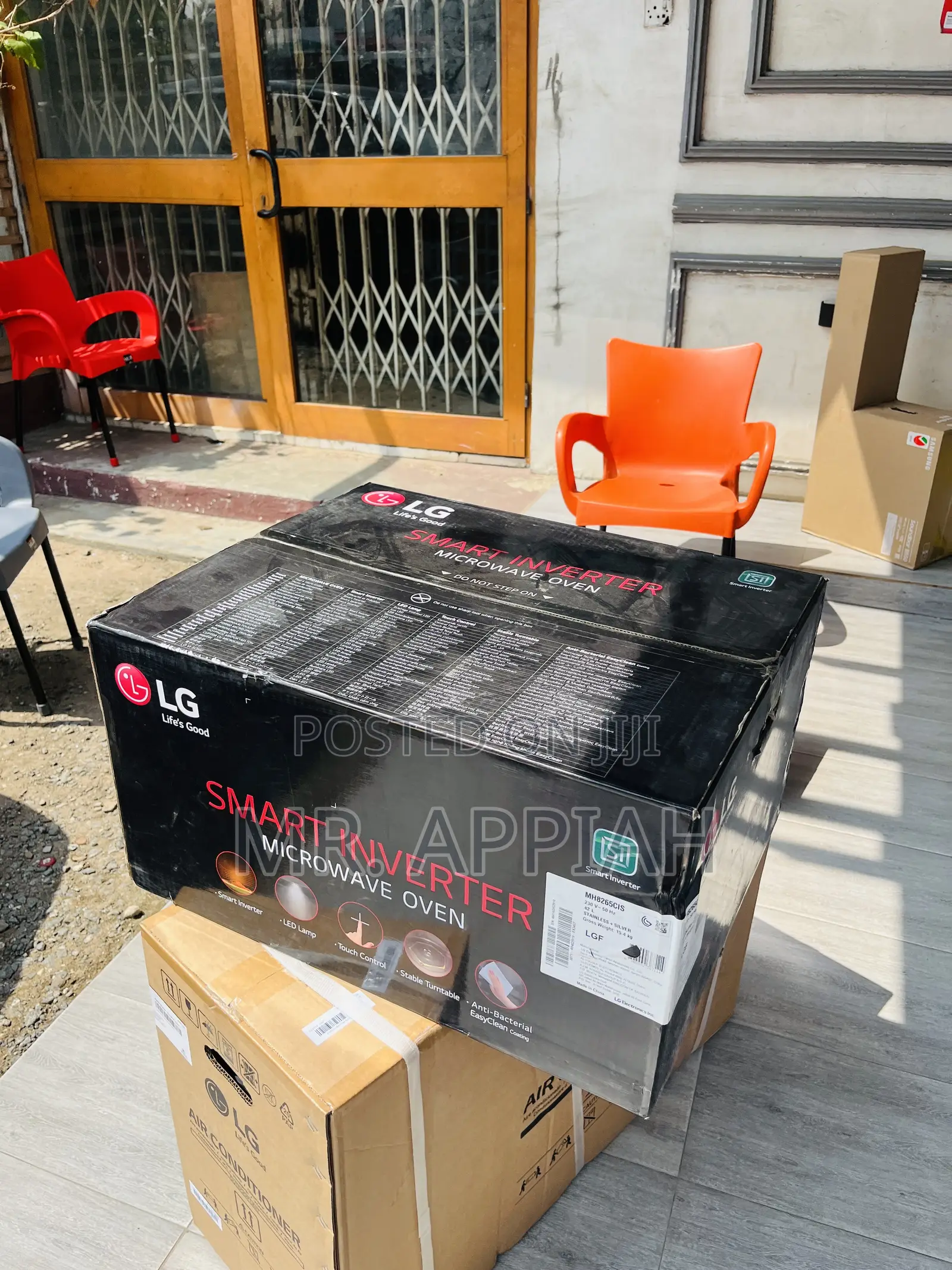 Efficient Lg Mh8265dis 42ltr Microwave(Smart Inverter).
