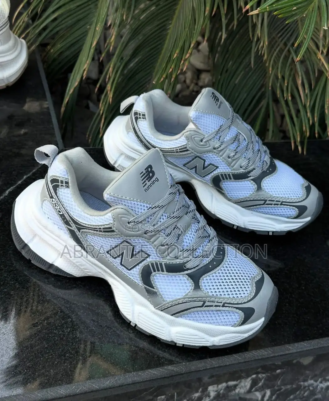 New Balance Unisex 530 Chuck Sneaker