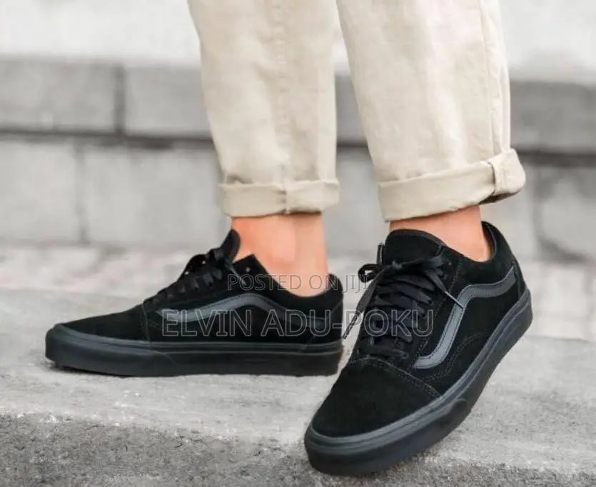 Vans Old Skool "Triple Black Canvas"