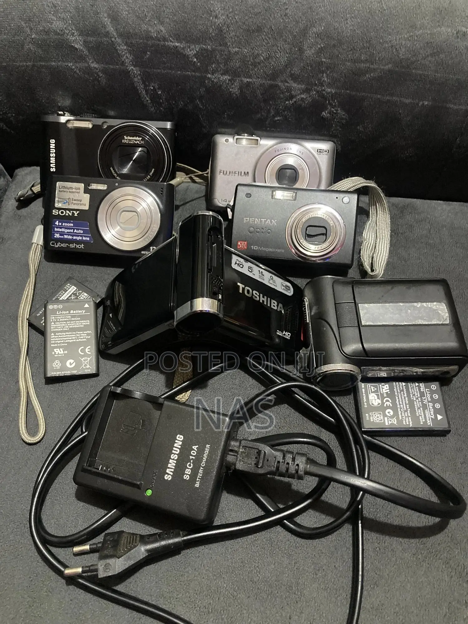 Affordable Multiple Digital Cameras for Sale