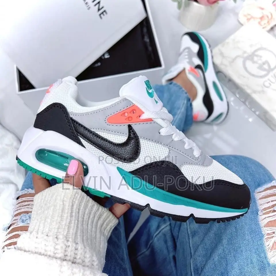 Nike Air Max Correlate "White/Black/New Green"