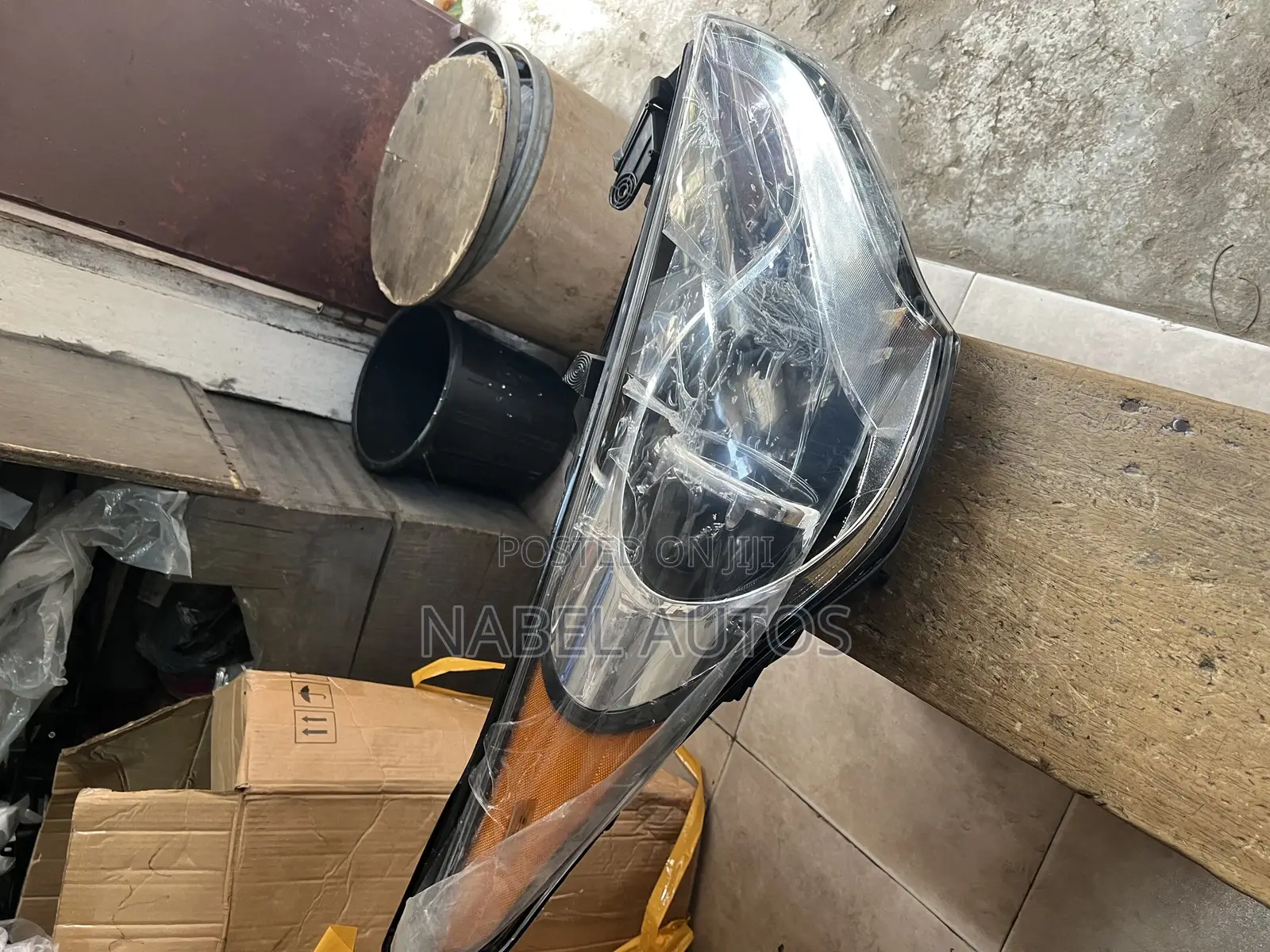 Veloster 2018 Headlight Pair