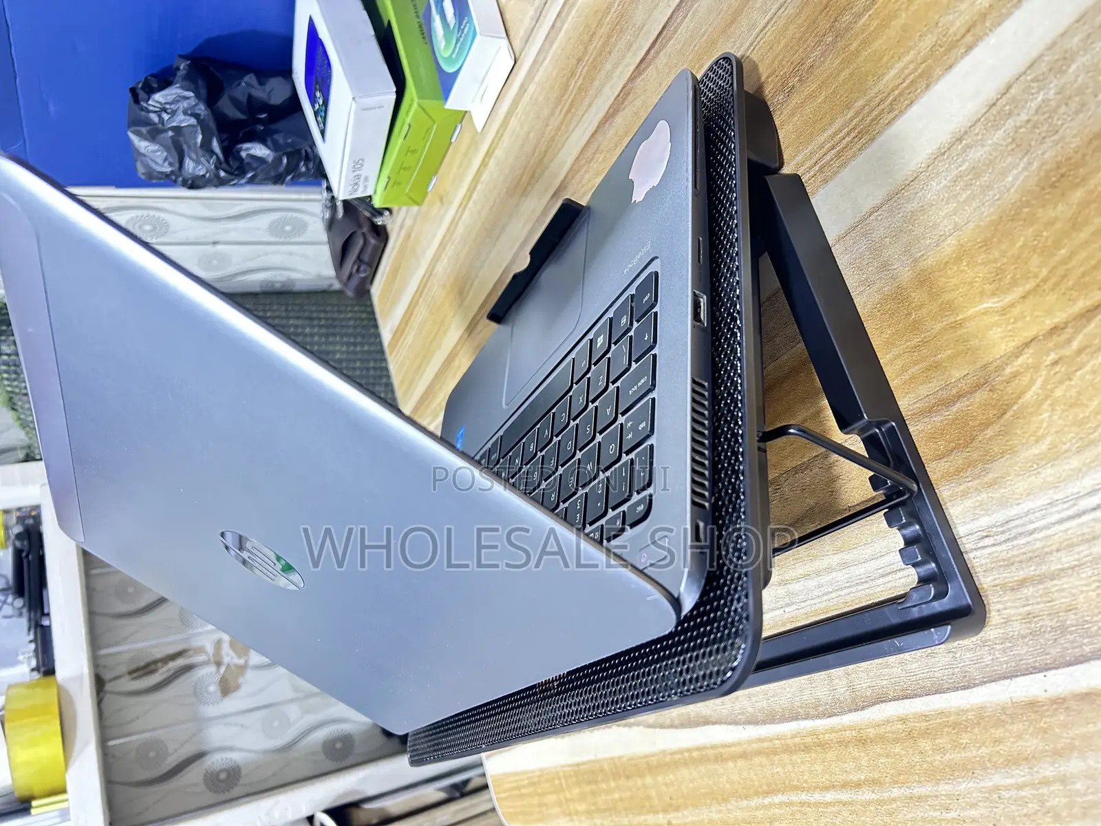 Cooling Pad /Stand ( Laptop Cooler)