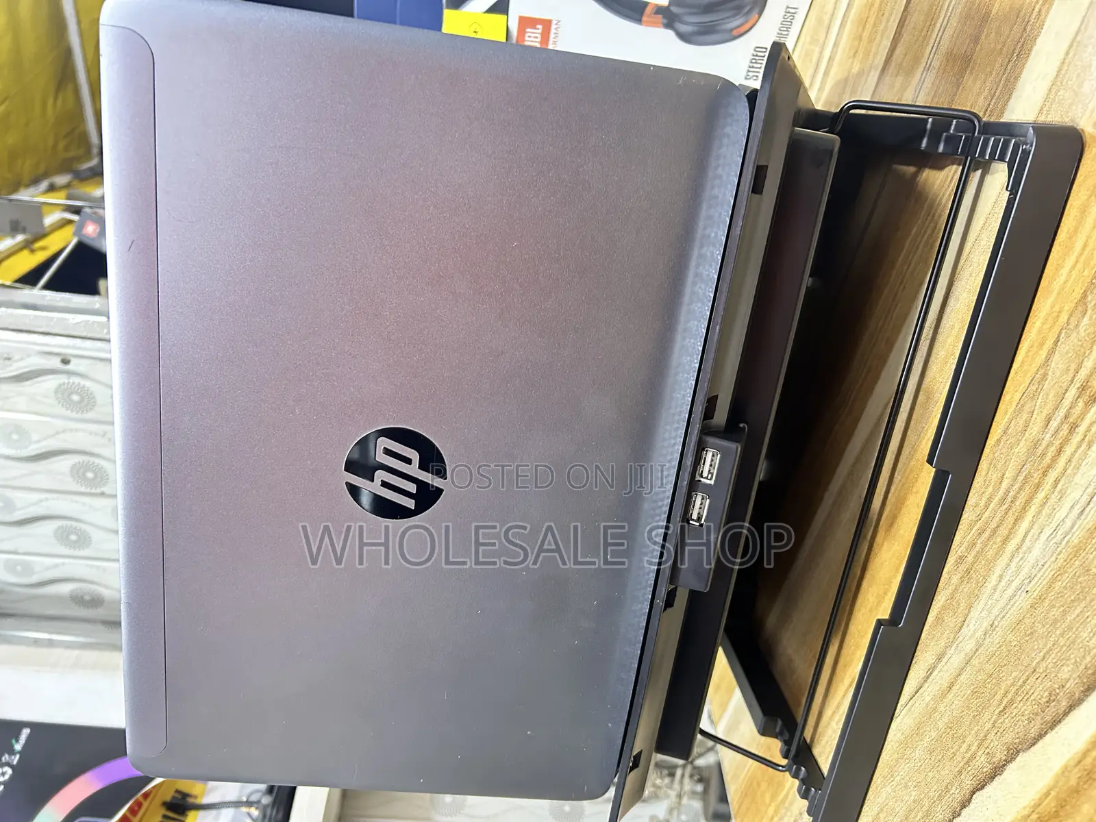 Cooling Pad /Stand ( Laptop Cooler)