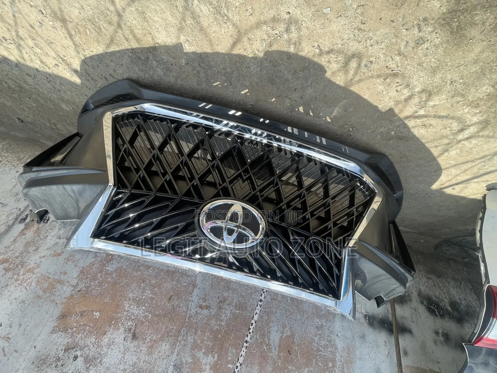 Toyota Fortuner 2017,2018,2019,2020, Spec Bumper Available