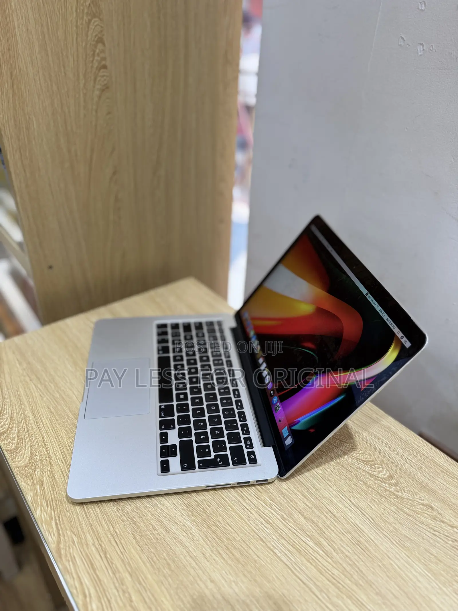 Laptop Apple MacBook Pro 8GB Intel Core i5 SSD 256GB