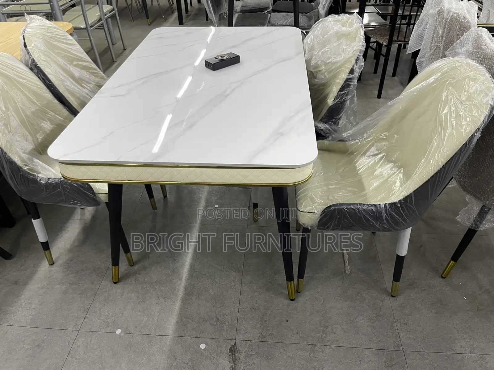 4 Seater Quality Marble Top Dining Table