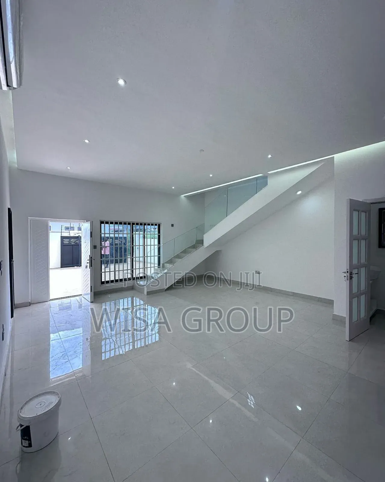 3bdrm Duplex in Wisa Group, Accra Metropolitan for sale