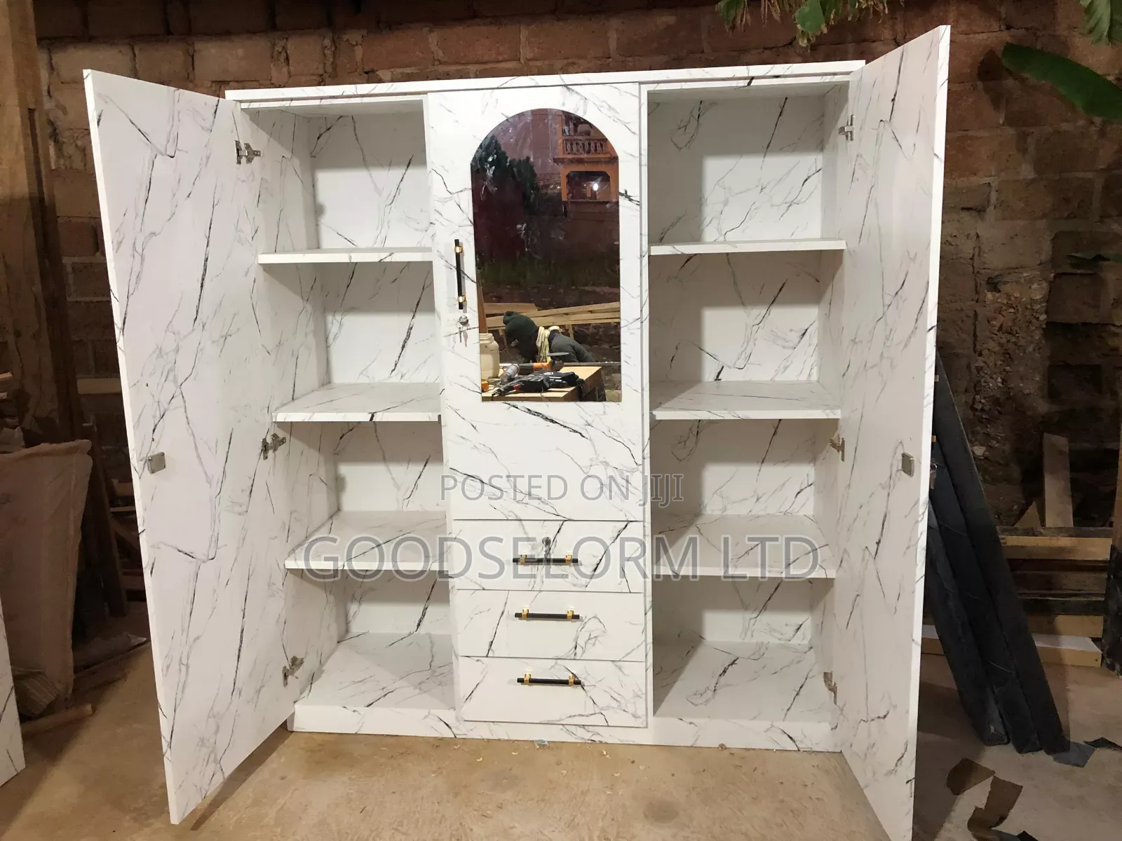 Wardrobes 3in1 With Free Delivery