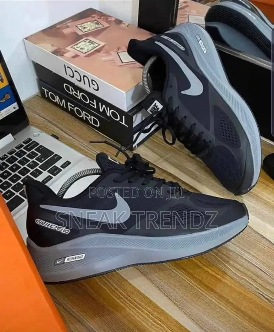 Nike Air Running Black Ash