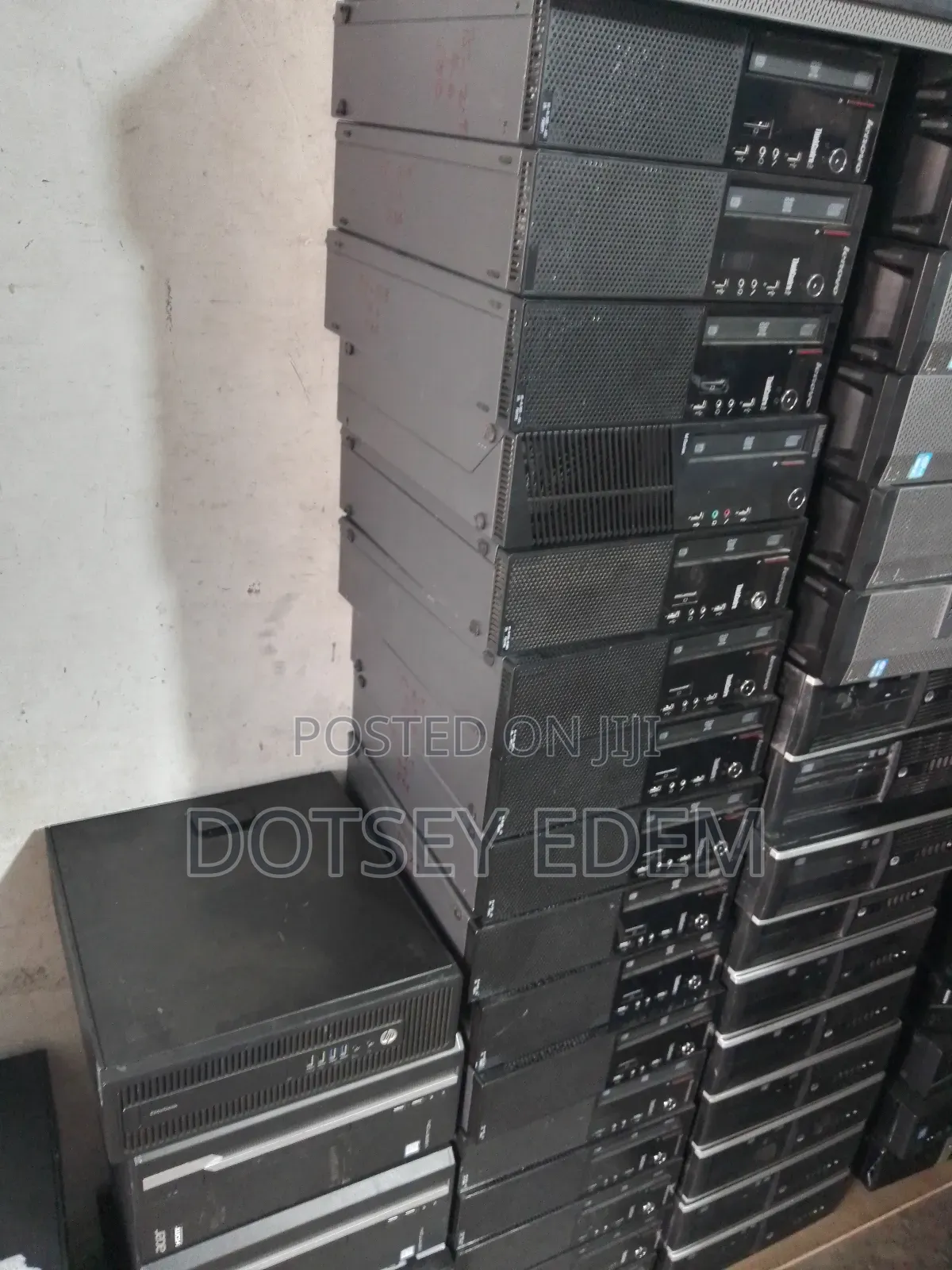 Desktop Computer Lenovo ThinkCentre M700 3GB Intel Core 2 Duo HDD 250GB