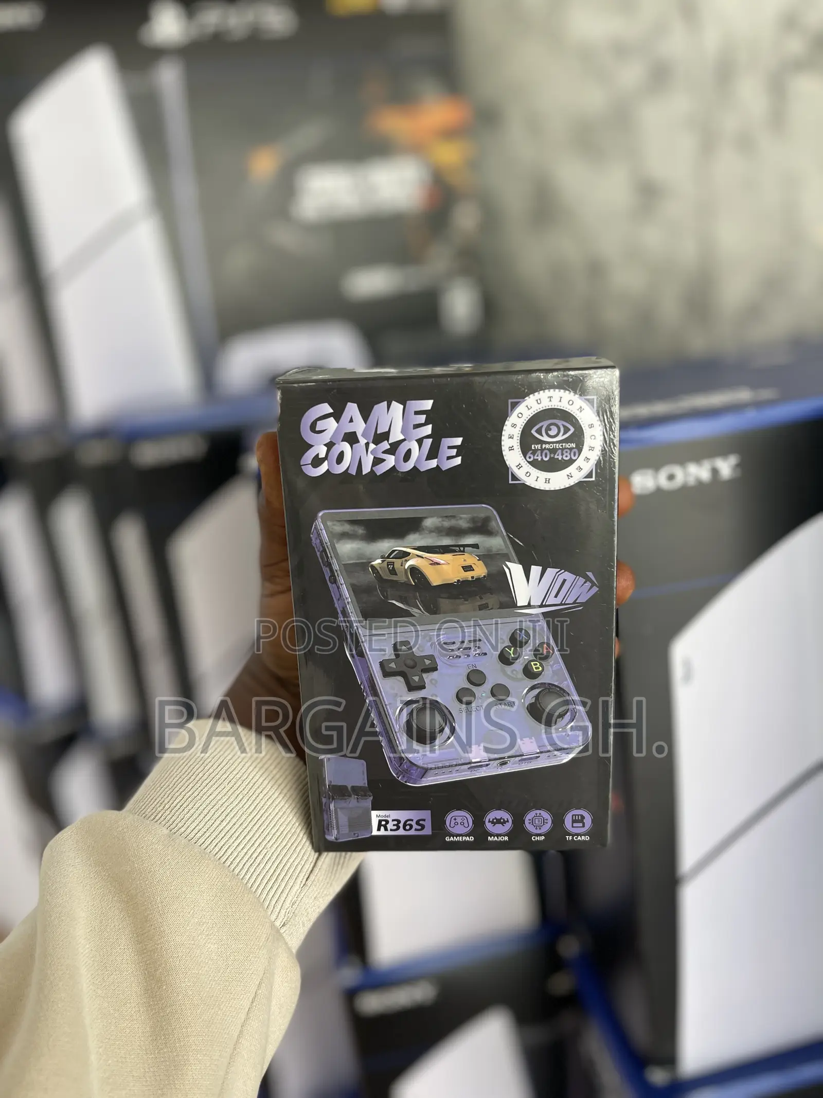 R36s Handheld Game Console
