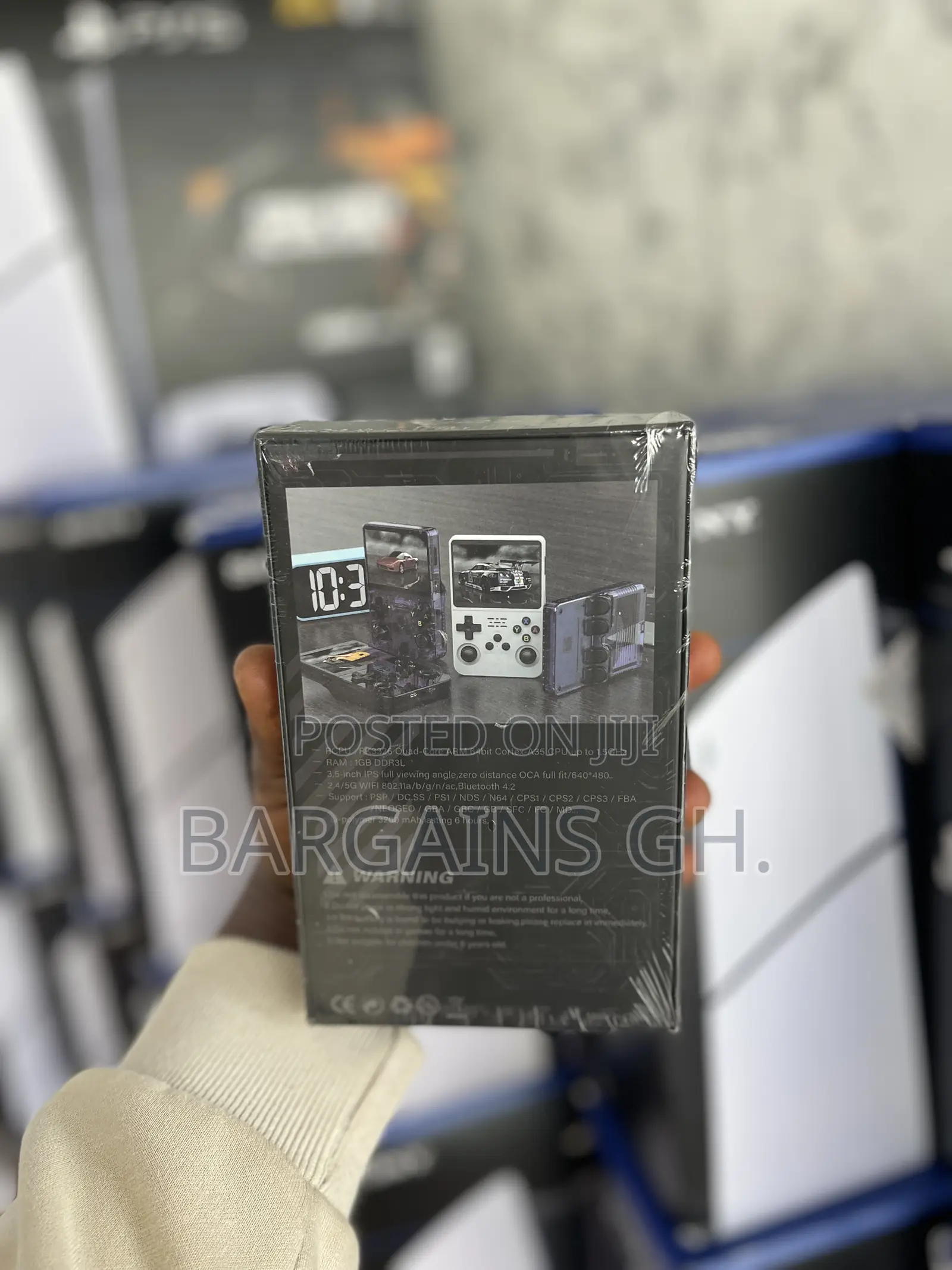 R36s Handheld Game Console