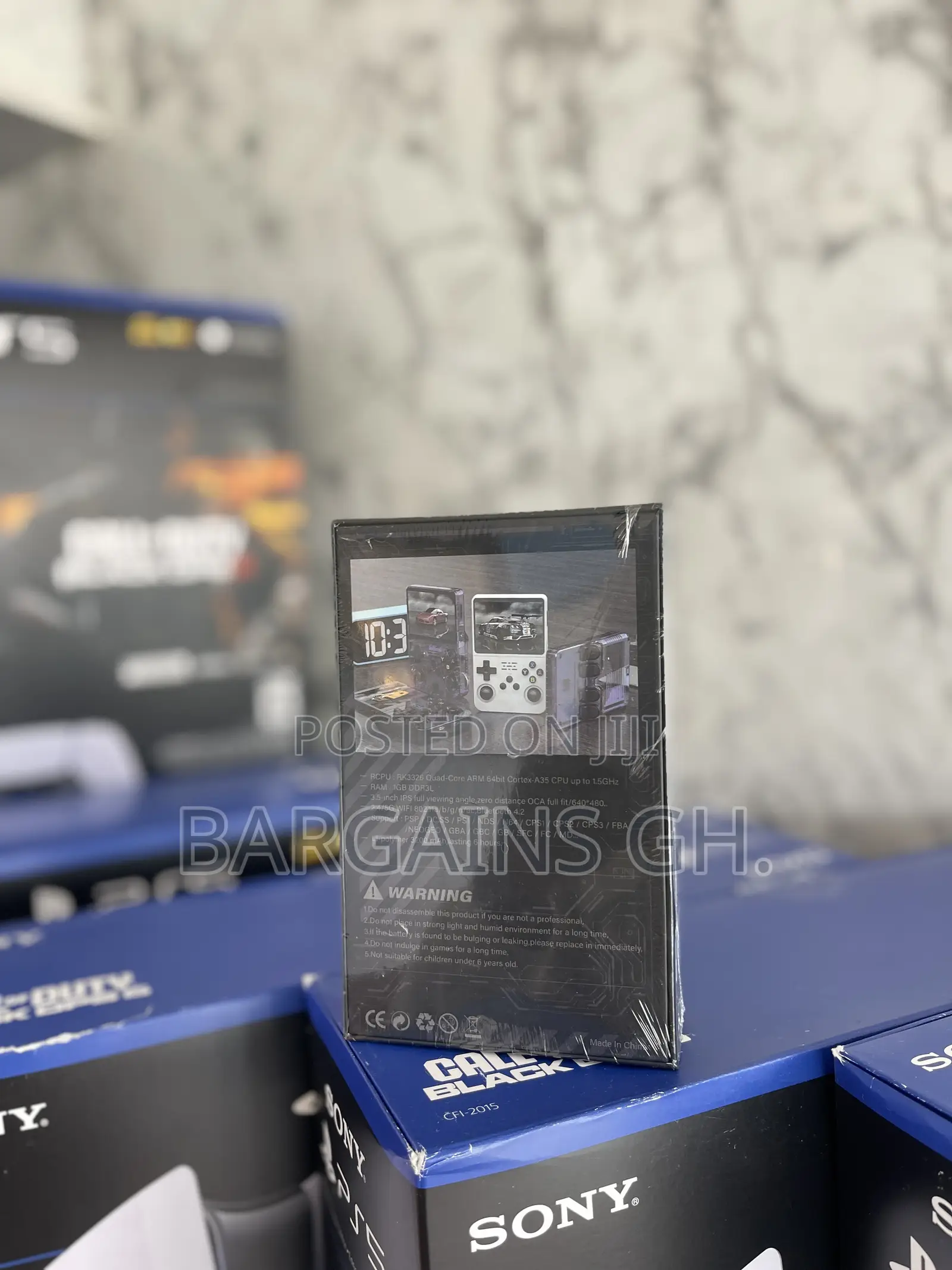 R36s Handheld Game Console