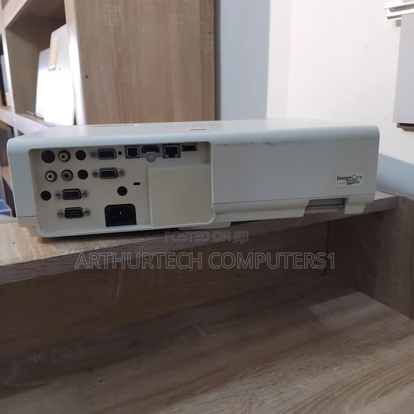 Sony VPL-Ex255 Projector