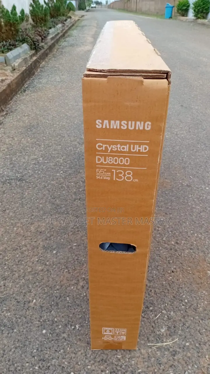 Samsung Du8000 55”