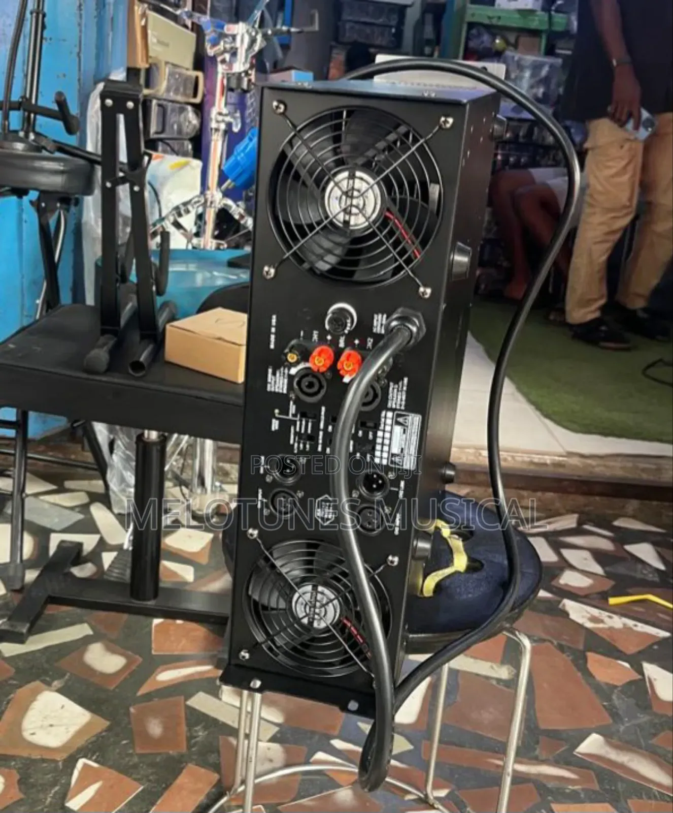 Electro-Voice (Ev) E8300 Power Amplifier.