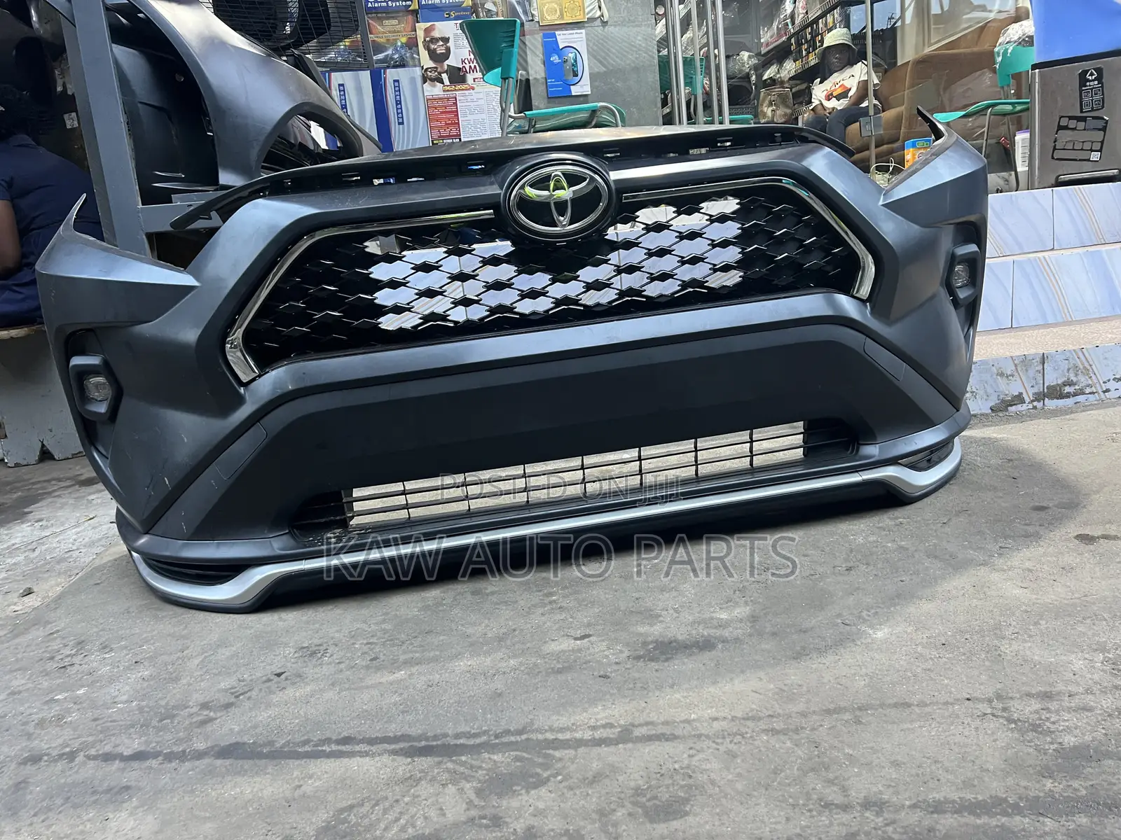 2021,2022,202,2024,2025  Front Bumper For Toyota Rav4