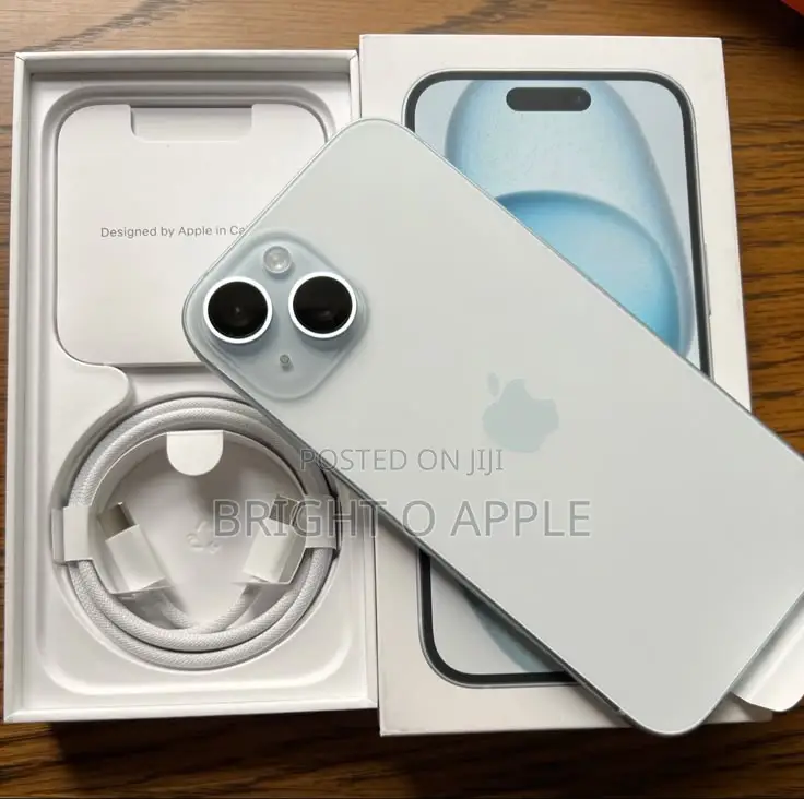 New Apple iPhone 15 128 GB White