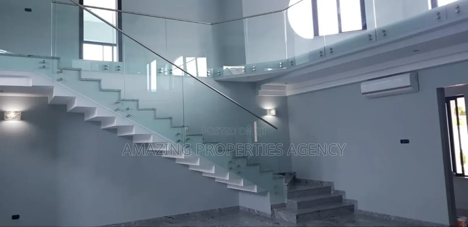 7bdrm House in East Legon for sale