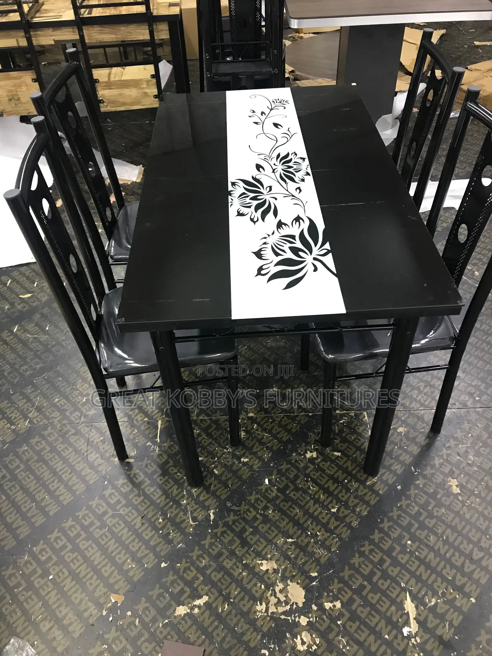 Dining Table With 4 Chairs