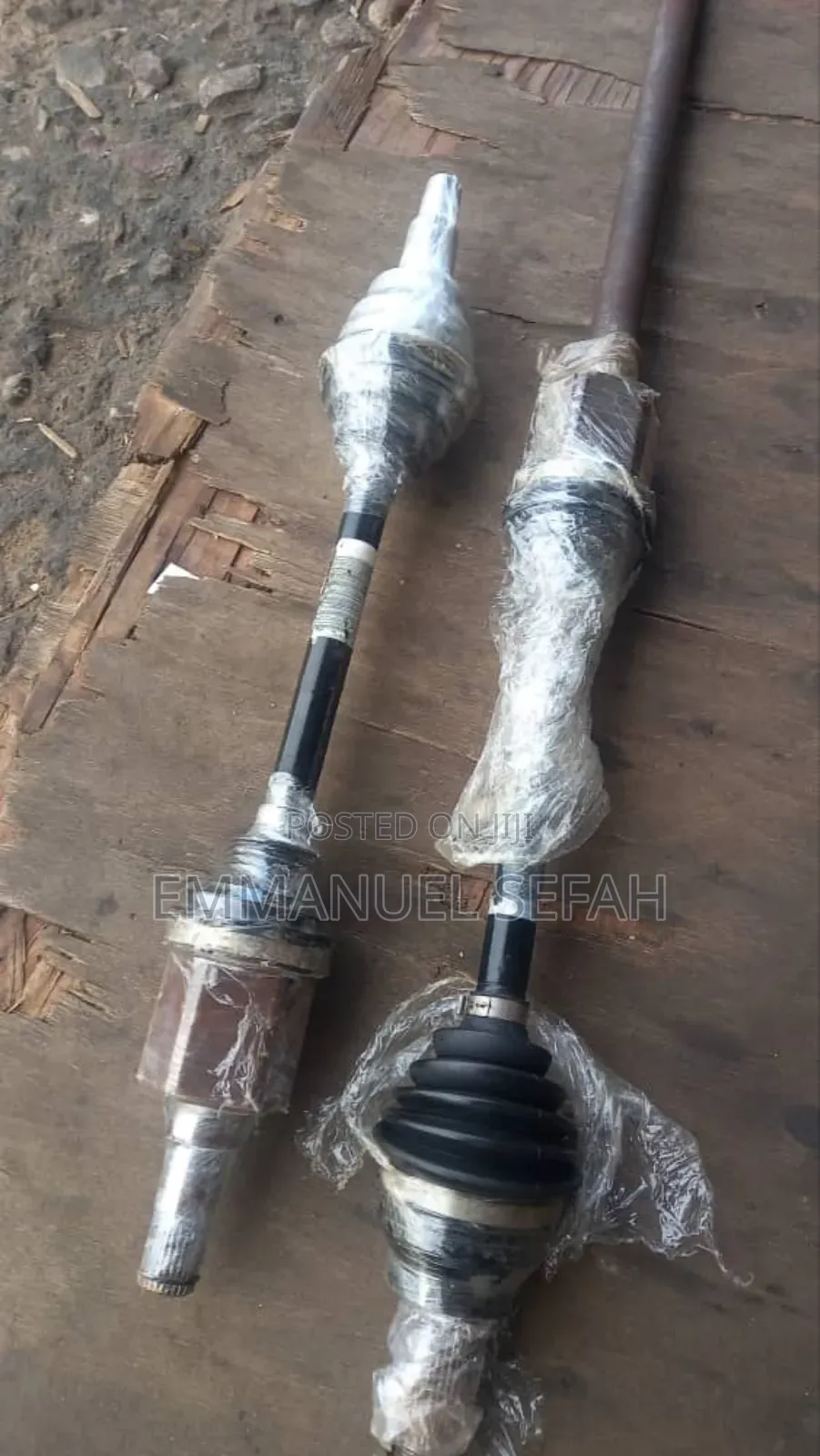 Range Rover Velar 2018,2019,2020,2021 Shaft Complete