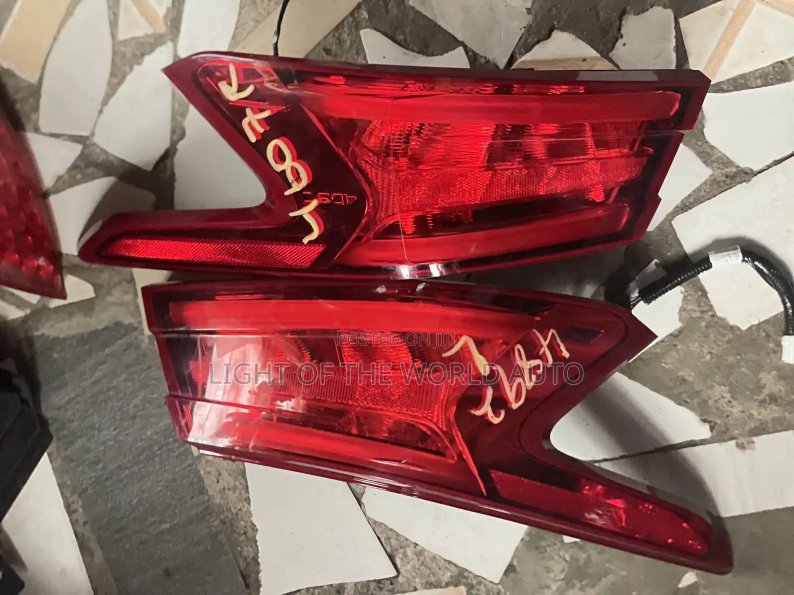 Nissan Maxima 2018 Taillight