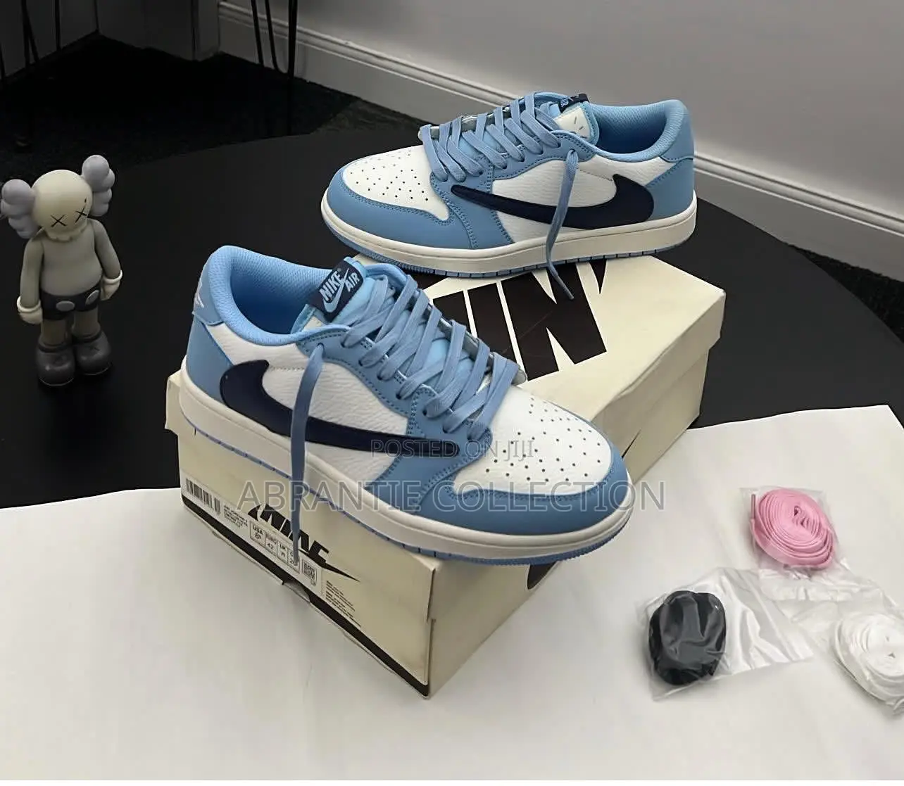 Nike Air Jordan 1 Travis Scott University Blue