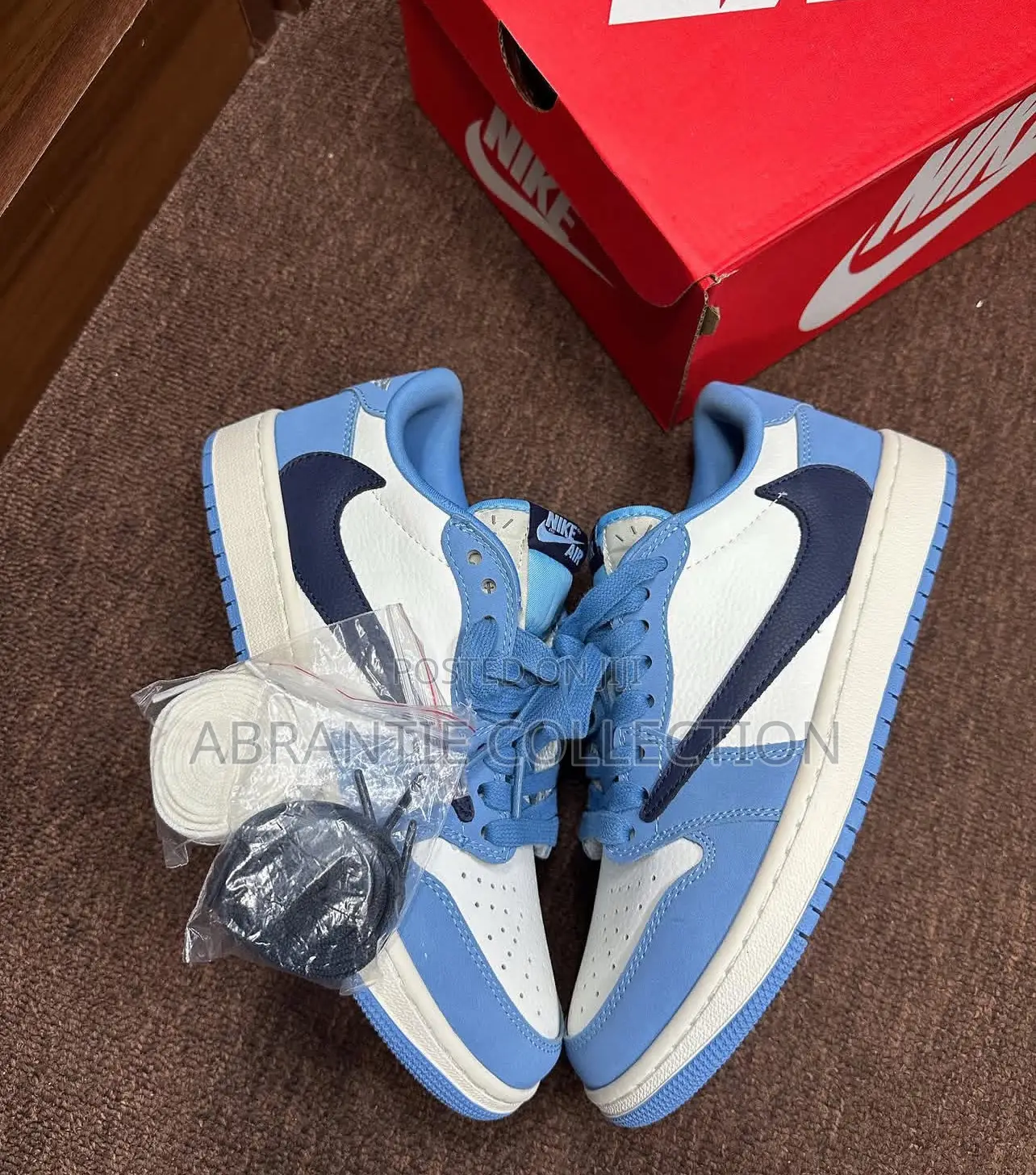 Nike Air Jordan 1 Travis Scott University Blue