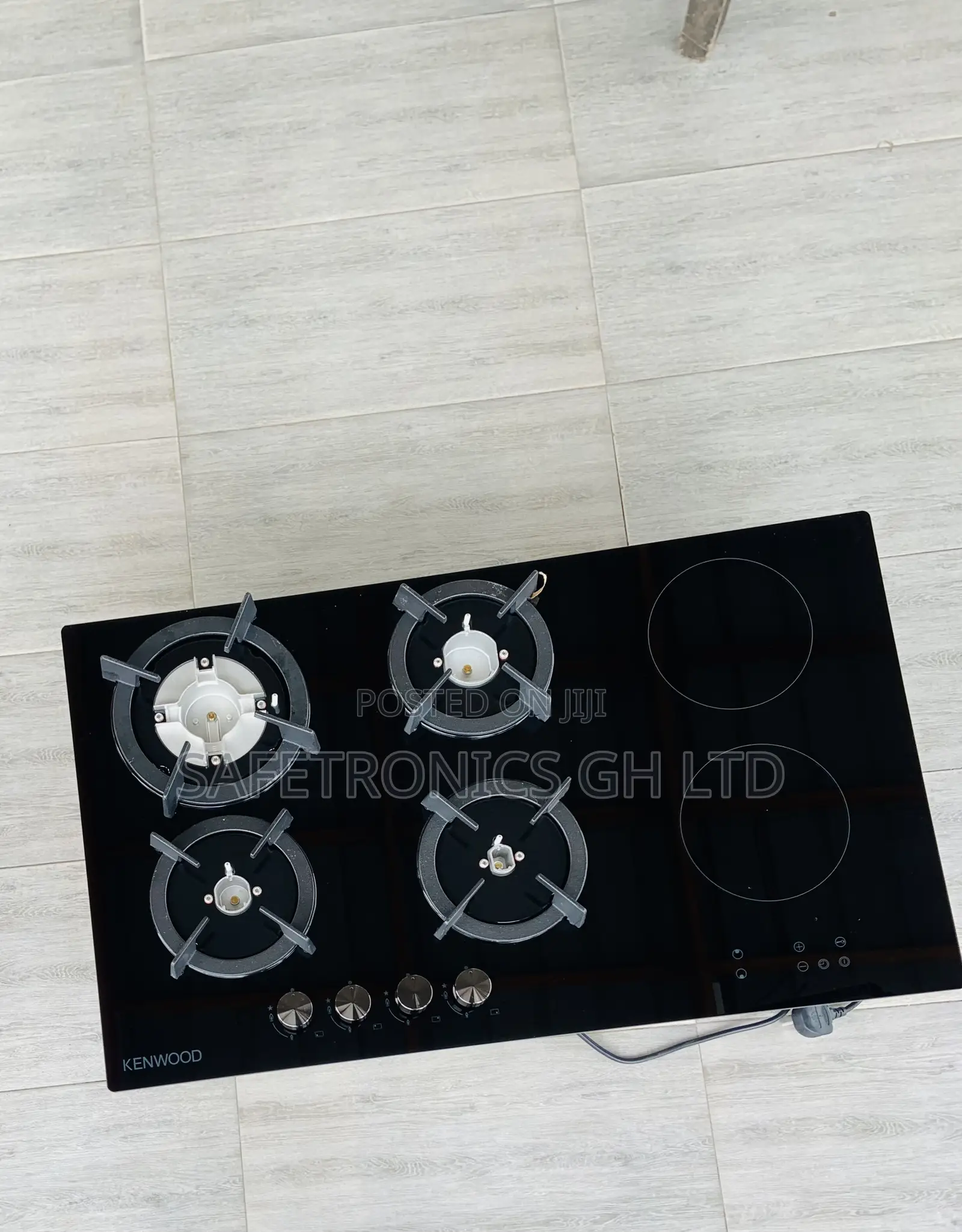 Secure Black Kenwood 90cm 2 Electric 4 Gas Cooker