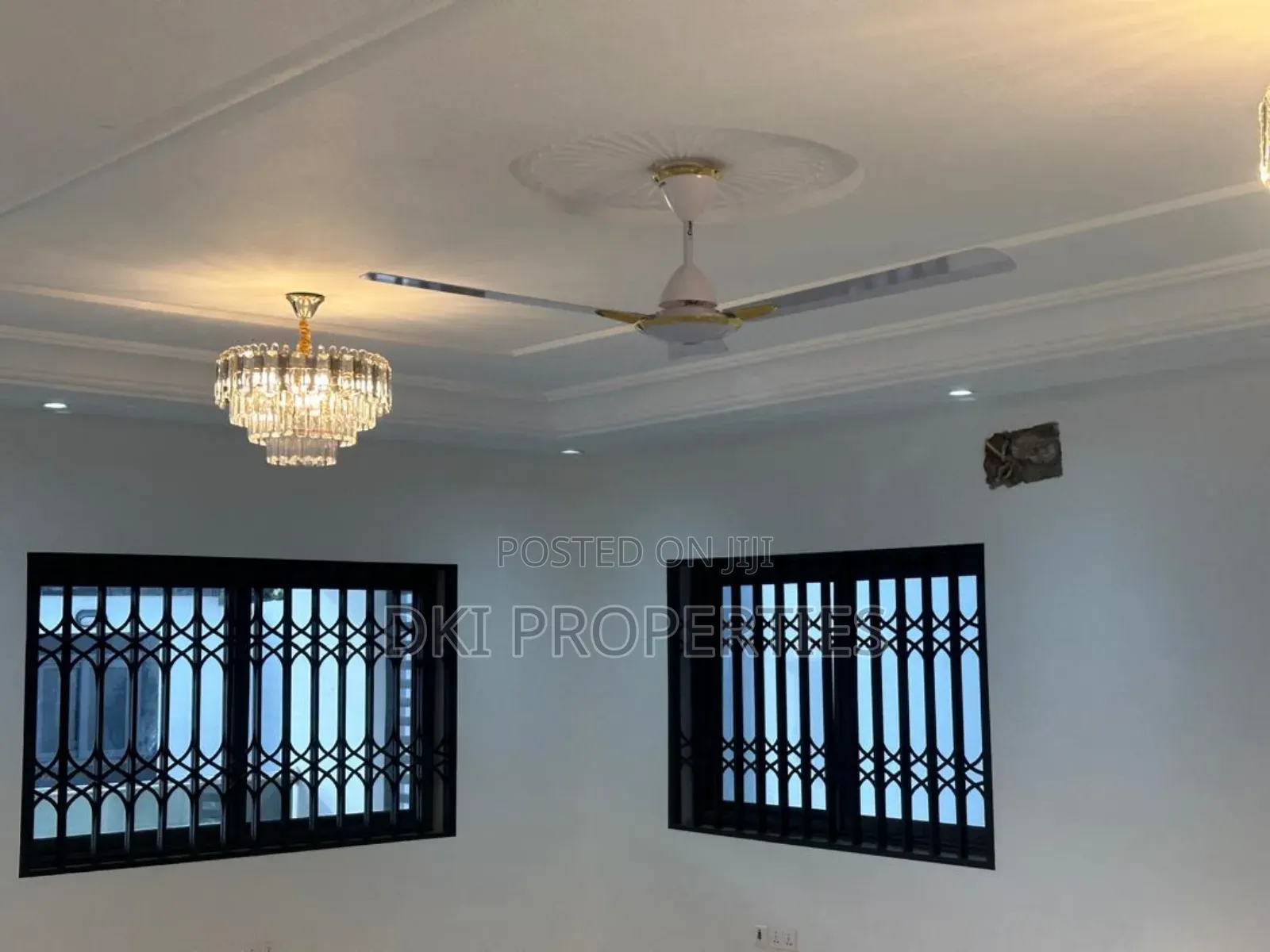 5bdrm House in Dki Properties, East Legon for sale