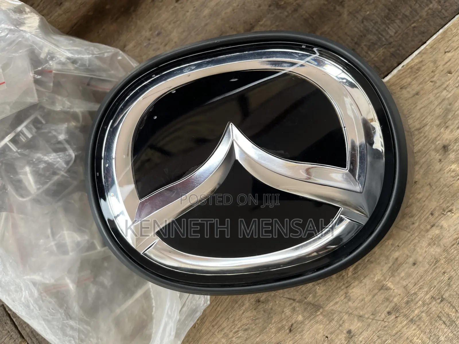 Mazda Cx-5 2017 Logo Glass