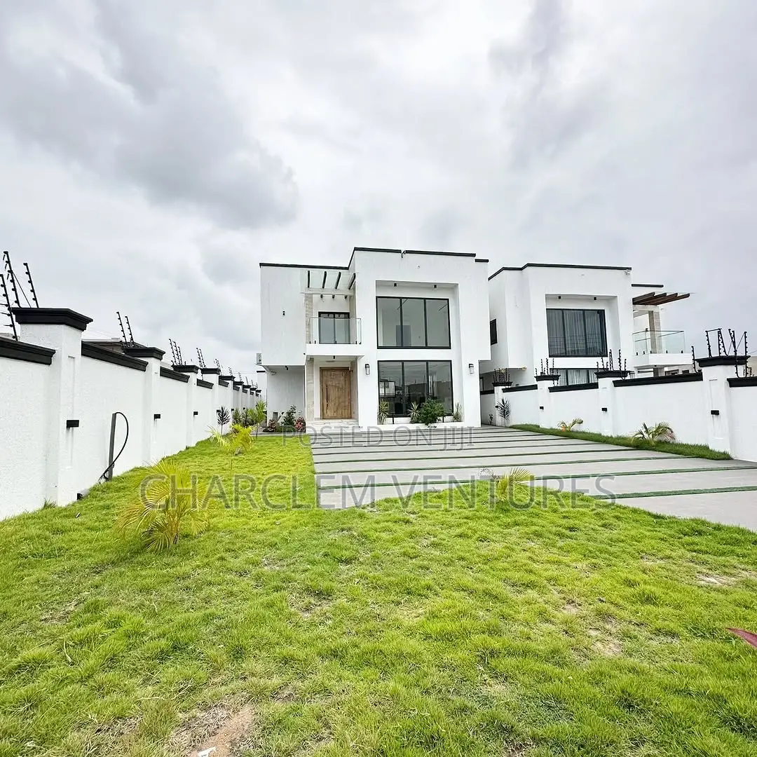 4bdrm House in Charclem Ventures, Accra Metropolitan for sale