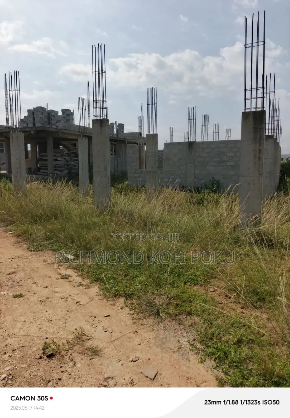 2bdrm Block of Flats in Kofi'S Realty, Lashibi for sale