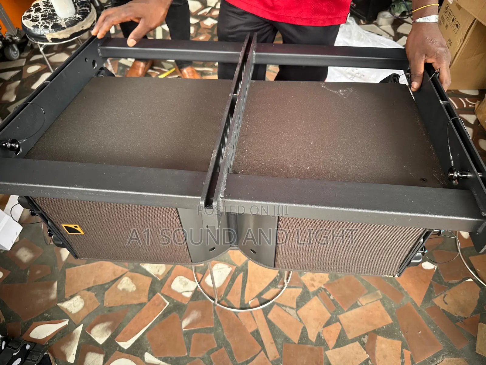 Kara 12 Inches Line Array Speaker